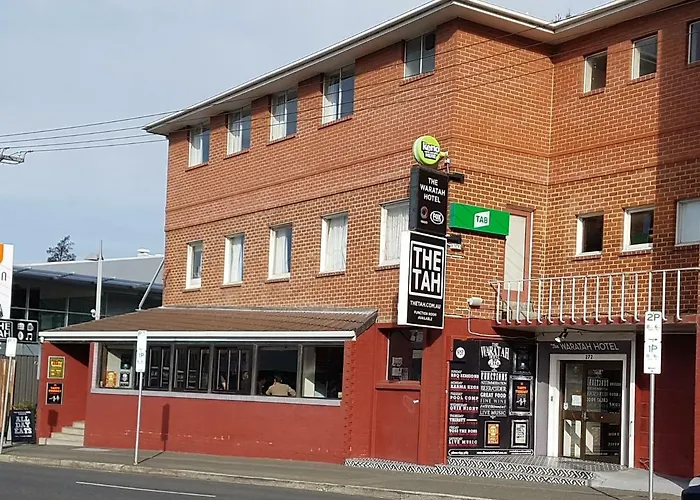 The Waratah Hotel